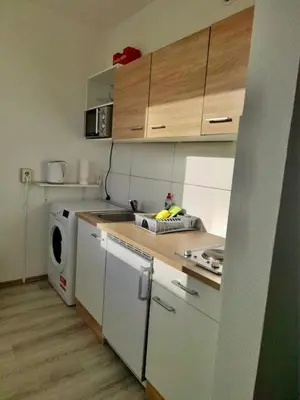 Küche/Küchenzeile in der Unterkunft 2 Bett Monteurwohnung in Zeithain