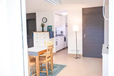 Küche/Küchenzeile in der Unterkunft Wohnung in Loschwitz mit Parkplatz