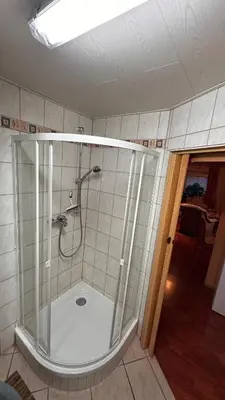 Ein Badezimmer in der Unterkunft Ferienwohnung Altes Forsthaus Sächsische Schweiz