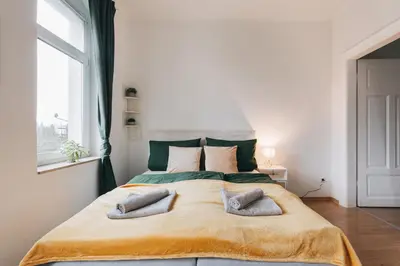 Ein Bett oder Betten in einem Zimmer der Unterkunft Heideblick Apartment Dresden WIFI Netflix