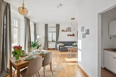 Ein Sitzbereich in der Unterkunft Sonniges Apartment Privatparkplatz Südterrasse