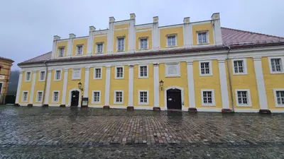 Das Gebäude in dem sich die Pension befindet
