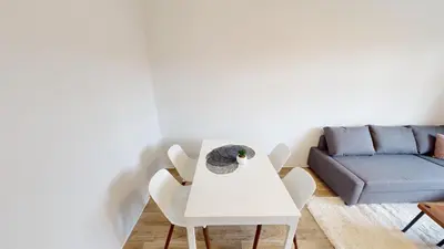 Ein Sitzbereich in der Unterkunft 3-Raum-Appartement im Stadtteil Kapellenberg, WLAN