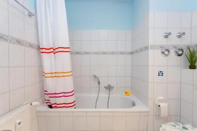 Ein Badezimmer in der Unterkunft FullHouse - Chemnitz - H132 Apartment