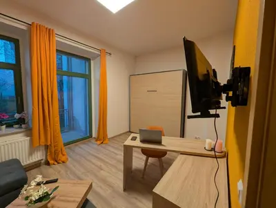 Küche/Küchenzeile in der Unterkunft Helle Ferienwohnung Schloßchemnitz - New Apartment
