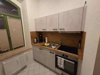 Küche/Küchenzeile in der Unterkunft Helle Ferienwohnung Schloßchemnitz - New Apartment