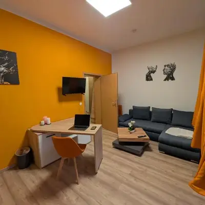 Helle Ferienwohnung Schloßchemnitz - New Apartment