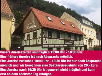 Das Gebäude in dem sich die Ferienwohnung befindet