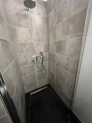 Ein Badezimmer in der Unterkunft Barrierearmes Mini Apartment