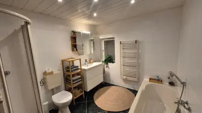 Ein Badezimmer in der Unterkunft Am Trebeteich