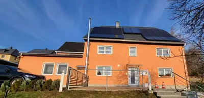 Das Gebäude in dem sich die Ferienwohnung befindet