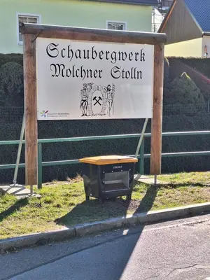 Ein Zertifikat, Auszeichnung, Logo oder anderes Dokument, das in der Unterkunft Ferienwohnung Rote-Villa ausgestellt ist