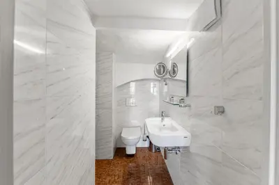 Ein Badezimmer in der Unterkunft Hotel Friedrichstadt