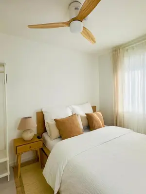 Ein Bett oder Betten in einem Zimmer der Unterkunft Sonnensteinzimmer