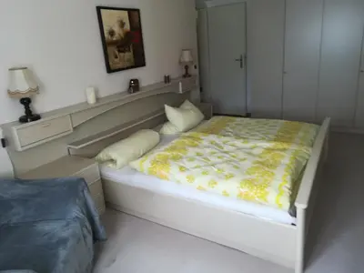 Ein Bett oder Betten in einem Zimmer der Unterkunft schnuggliche Ferienwohnung