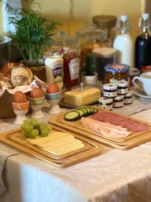 Essen im Privatzimmer oder in der Nähe