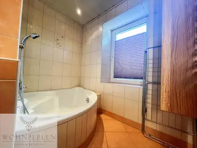 Ein Badezimmer in der Unterkunft MonteurWohnung Wilsdruff App 2