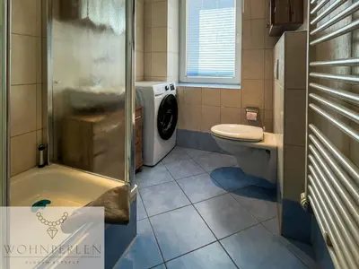 Ein Badezimmer in der Unterkunft MonteurWohnung Wilsdruff App 2