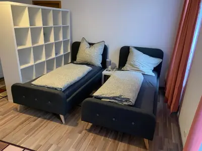Ein Bett oder Betten in einem Zimmer der Unterkunft Gablenz - Apartment V - Top-Lage