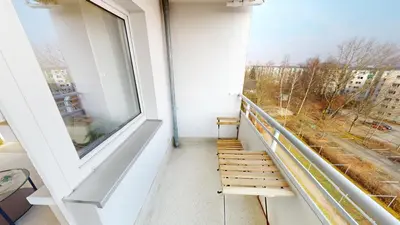 Ein Balkon oder eine Terrasse in der Unterkunft Lichterfülltes Apartment mit WLAN