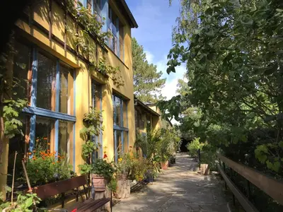 Ein Garten an der Unterkunft Friedland Ferienwohnung