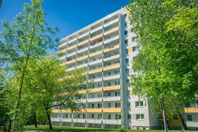 Das Gebäude in dem sich die Ferienwohnung befindet