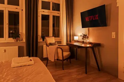 TV/Unterhaltungsangebot in der Unterkunft SOLARIS - COZYHOMZ - ALTSTADT - AN DER ELBE - für Paare - S-BAHN DD