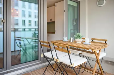 Ein Balkon oder eine Terrasse in der Unterkunft Großzügiges Studio-Apartment
