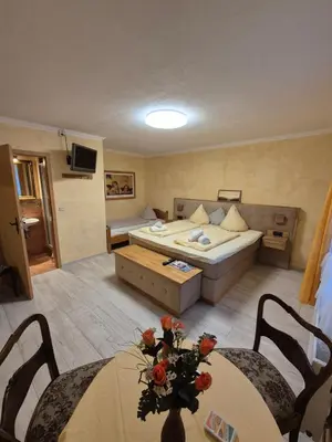 Ein Bett oder Betten in einem Zimmer der Unterkunft Historisches Erbgericht Neukirch Lausitz