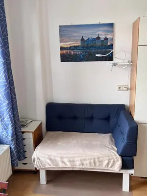 Ein Sitzbereich in der Unterkunft helle 1Raum Wohnung Apartment mit Balkon und Küche