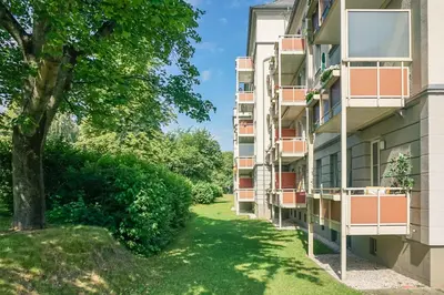 Das Gebäude in dem sich die Ferienwohnung befindet