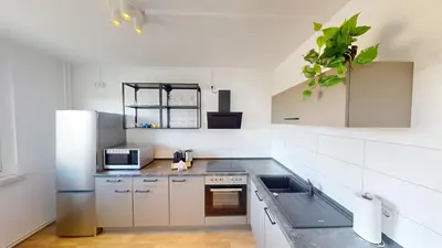 Küche/Küchenzeile in der Unterkunft Ferienwohnung im Chemnitzer Süden mit WLAN