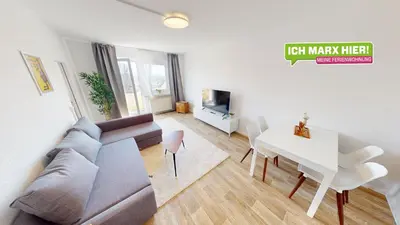 Ein Sitzbereich in der Unterkunft Hier ist Platz für vier, nur 200m bis zur Haltestelle der Linie 5, WLAN