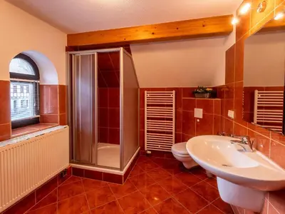 Ein Badezimmer in der Unterkunft Porschdorfer Einkehr