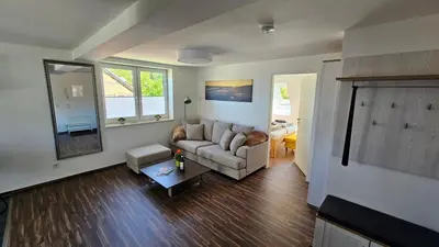 Ein Sitzbereich in der Unterkunft Ferienwohnung An der Seidewitz - keine Monteure