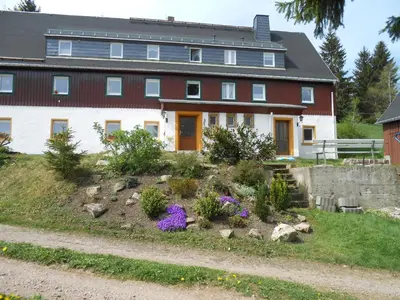 Ein Garten an der Unterkunft Pension Haus Pentacon