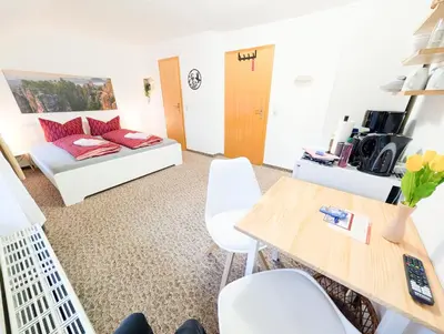Ein Sitzbereich in der Unterkunft L4 - Urlaubsmagie - Kleine Wohnung am Wanderweg