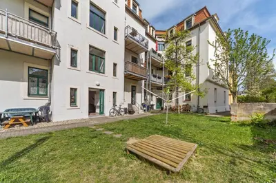 Das Gebäude in dem sich die Ferienwohnung befindet