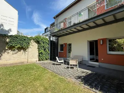 Das Gebäude in dem sich die Ferienwohnung befindet