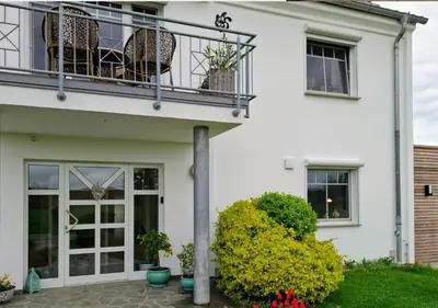 Das Gebäude in dem sich die Ferienwohnung befindet