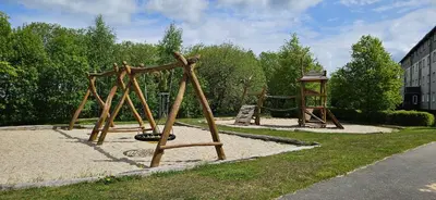 Ein Kinderspielbereich in der Unterkunft Bergidylle- Saniert und Hochwertig mit Massivholzmöbeln, Sonnenterrasse in der Natur, fußgängig ins Zentrum