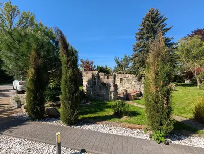 Ein Garten an der Unterkunft Ferienhaus Königsnase