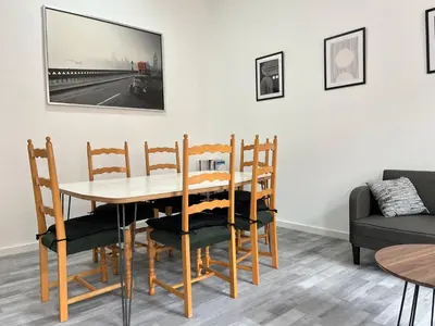 Ein Sitzbereich in der Unterkunft Modern Work & Relax Apartment