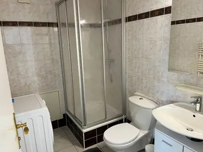 Ein Badezimmer in der Unterkunft Nestled Apartment in Radebaul