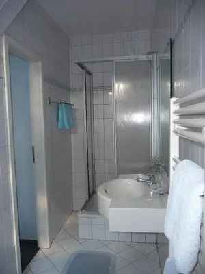Ein Badezimmer in der Unterkunft Werners Landgasthaus