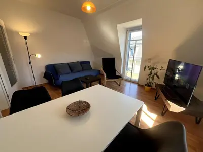 TV/Unterhaltungsangebot in der Unterkunft HomeCompany Dresden 26193