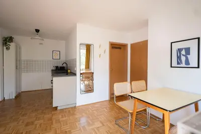 Küche/Küchenzeile in der Unterkunft Ruhig und zentral mit Balkon