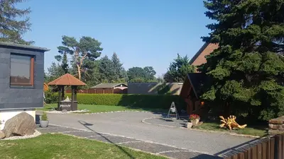 Ein Garten an der Unterkunft Ferienwohnung - Chayenne Apartment mit 2 Schlafzimmern