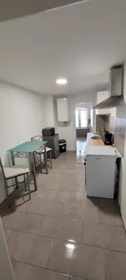 Küche/Küchenzeile in der Unterkunft Seyfarthrooms - Monteurwohnung Großröhrsdorf 3 - zentrale Lage, gute Anbindung, ideal für 2 Personen