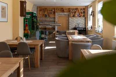 Ein Sitzbereich in der Unterkunft Ferienhaus Enessa